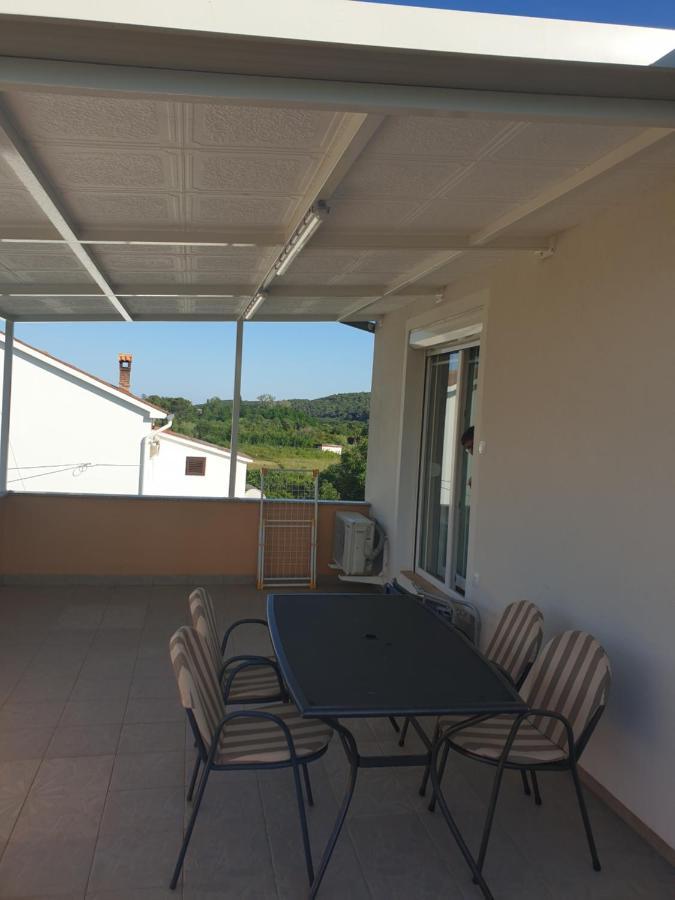 Hause Lupic Lejlighed Rab Town Eksteriør billede